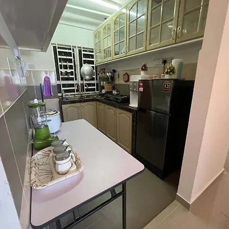 Homestay Kuala Terengganu Affan02 Dekat Pantai Batu Buruk Exterior photo