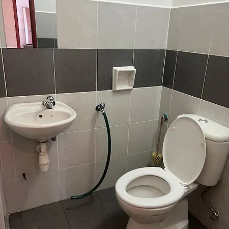 Homestay Kuala Terengganu Affan02 Dekat Pantai Batu Buruk Exterior photo